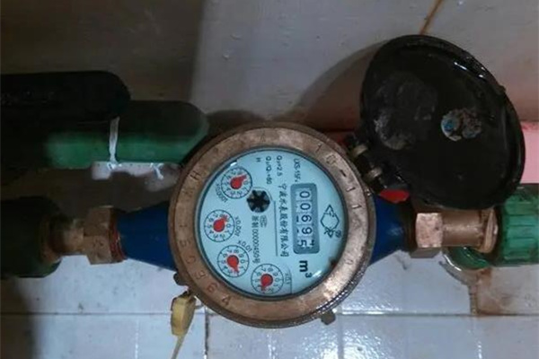 光電直讀遠(yuǎn)傳閥控水表的工作原理原來(lái)是這樣的！ 圖2
